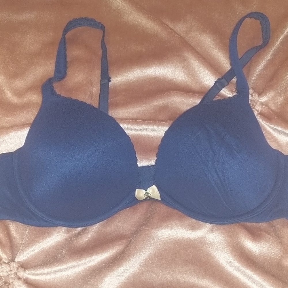 Navy VS push up bra 38B